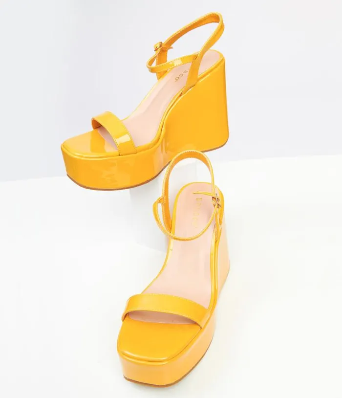 1990s Mustard Yellow Leatherette Platform Sandal Wedge Shoes Unique Vintage Heels