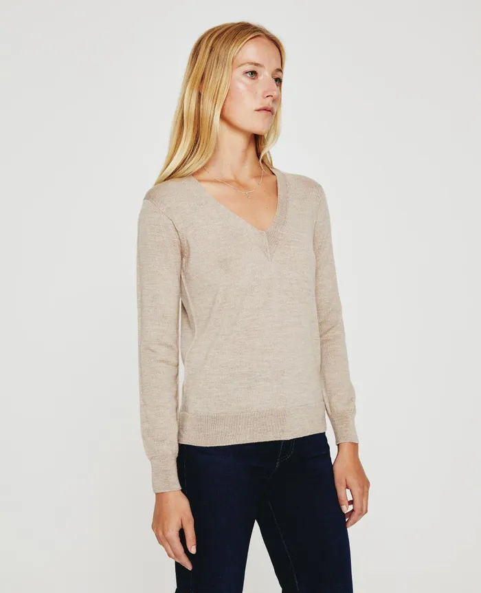 AG Jeans Zuri Vee Oatmilk Women Tops and Shirts AG Jeans Zuri Vee Oatmilk Women Tops and Shirts