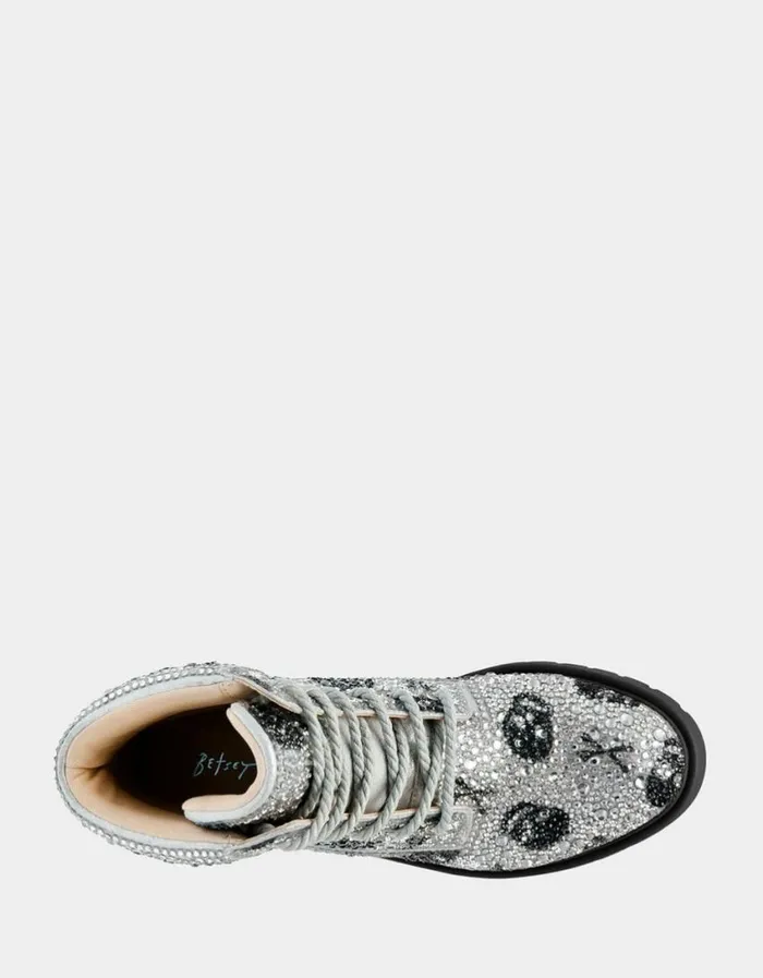 Betsey Johnson Women HUDSN SKULLS Skulls