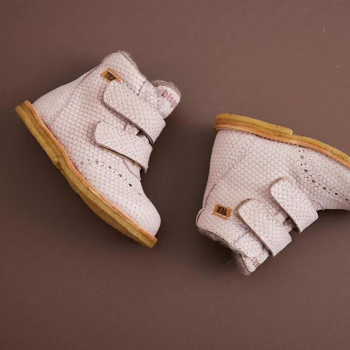 bisgaardshoes ellie v tex rose waves Rose BABY Boots