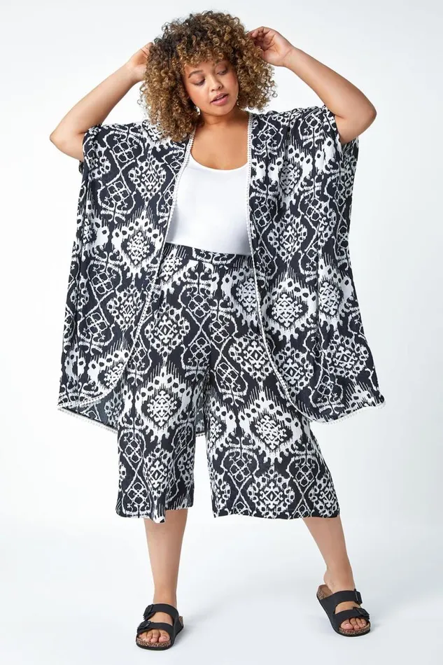 Black Curve Aztec Print Crinkle Cropped Culottes Women Roman Trousers