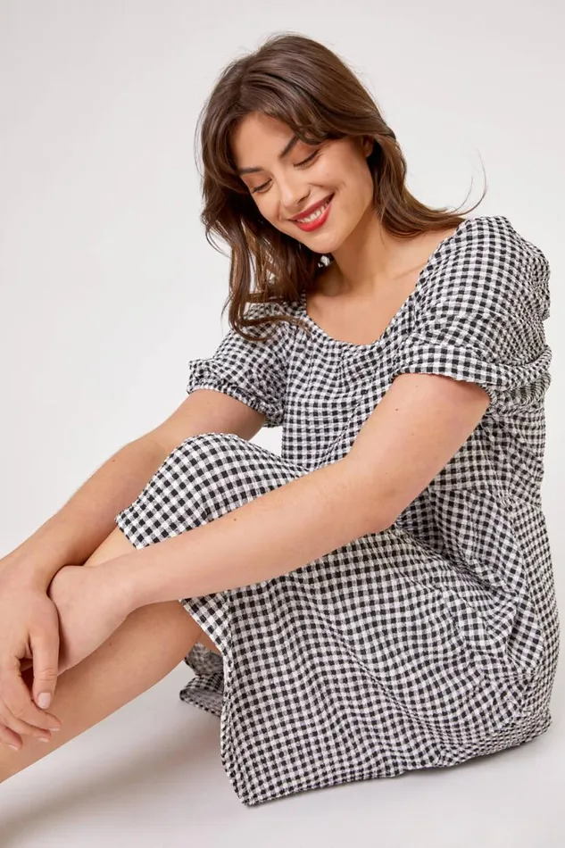 Black Curve Gingham Print Tiered Dress Women Roman Dresses