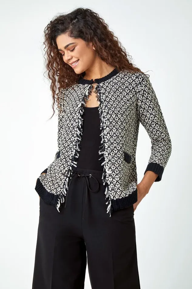 Black Frayed Edge Patch Pocket Knit Cardigan Women Roman Knitwear