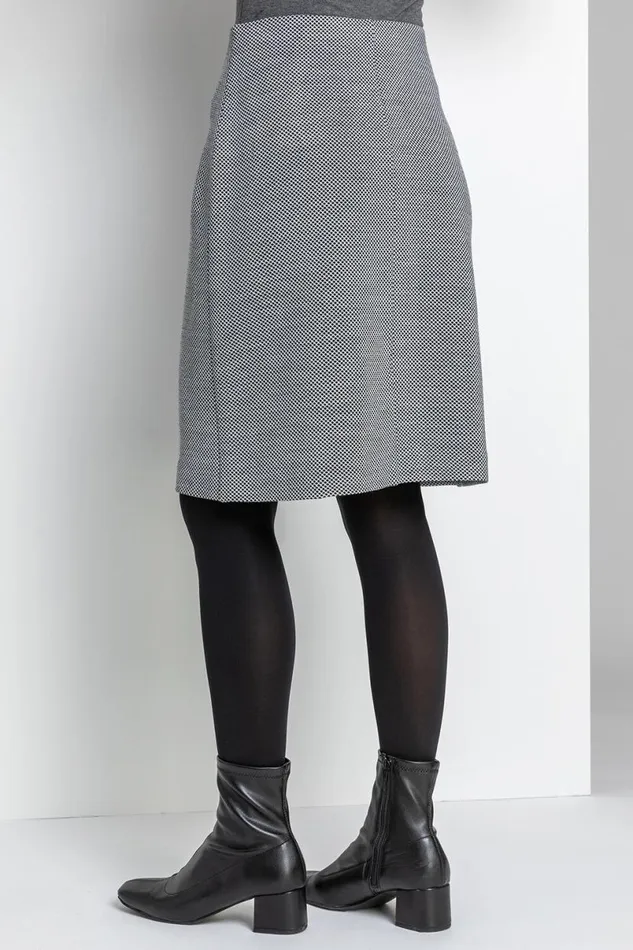 Black Two Tone Textured Elastic Waist Skirt Women Roman Skirts