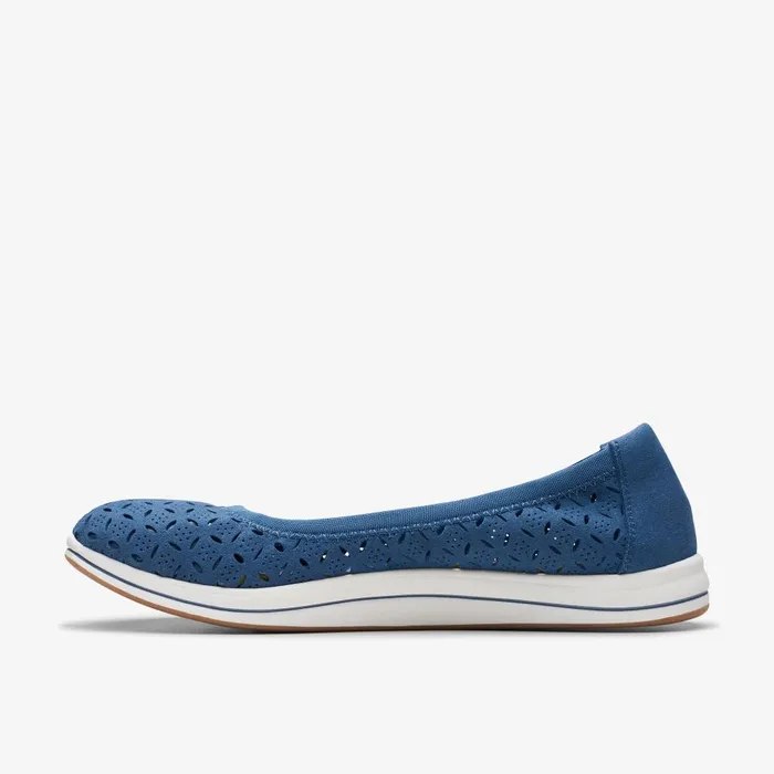 Breeze Roam Blue Women Clarks Flats