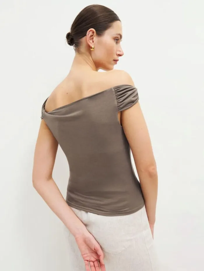 Clothing The Reformation Cello Knit Top Shitake