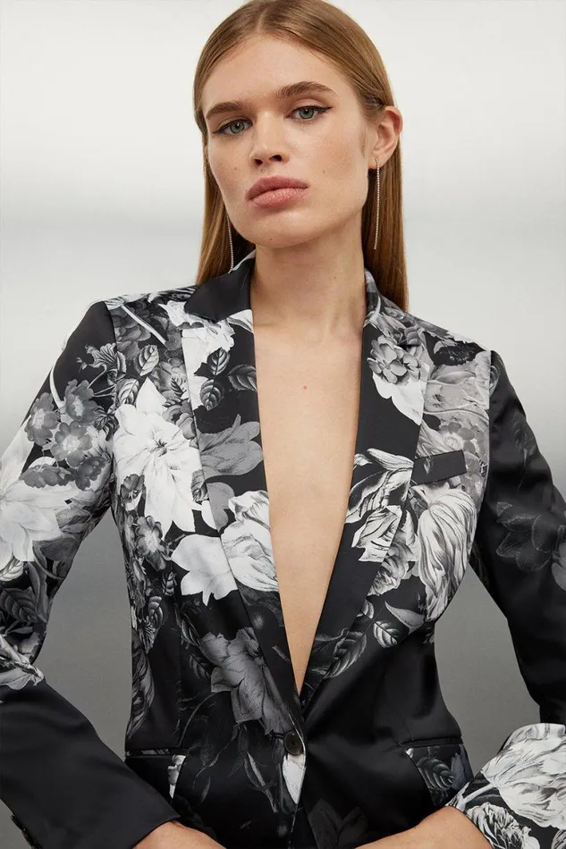 CoOrds Women Karen Millen Italian Structured Satin Floral Bloom Printed Blazer and Trouser Set Mono