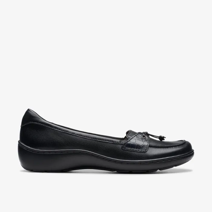 Cora Haley Black Leather Women Clarks Flats
