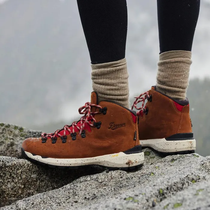 Danner Boots Mountain 600 EVO Mocha Brownrhodo Red 8211 MenWomen
