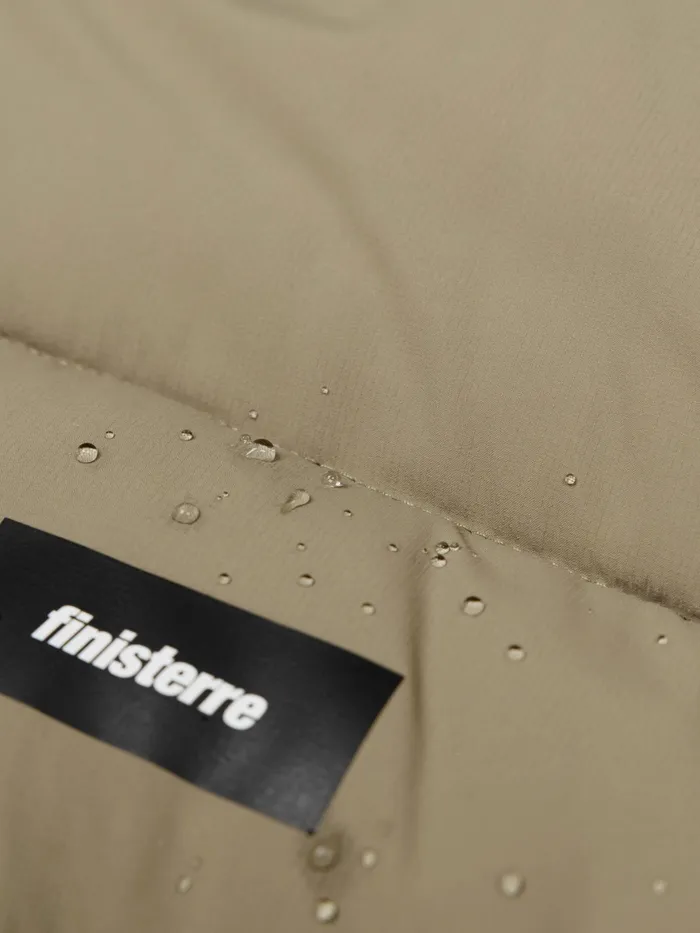 Finisterre Jackets and Coats Men Nebulas Insulated Jacket Willow Green