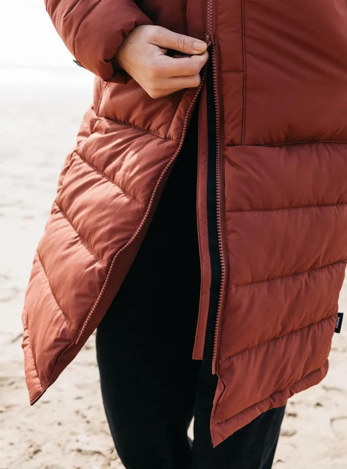 Finisterre Jackets and Coats Women Elara Coat Dark Rosewood