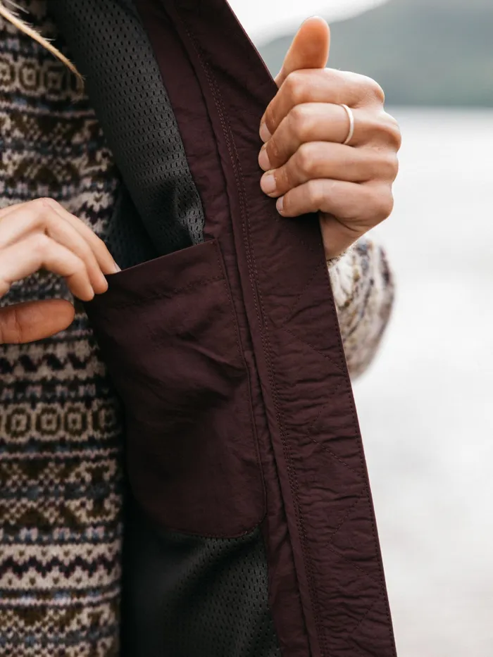 Finisterre Jackets and Coats Women Orsik Fleece Vest Seal Brown
