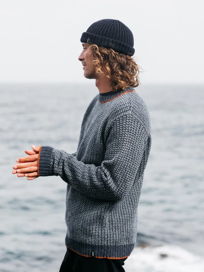 Finisterre Knitwear Men Selfost Nordic Patterned Crew Sweater Navyskydark Rosewood