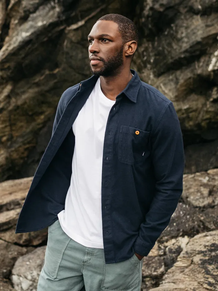 Finisterre Shirts Men Gylly Shirt Navy Dobby