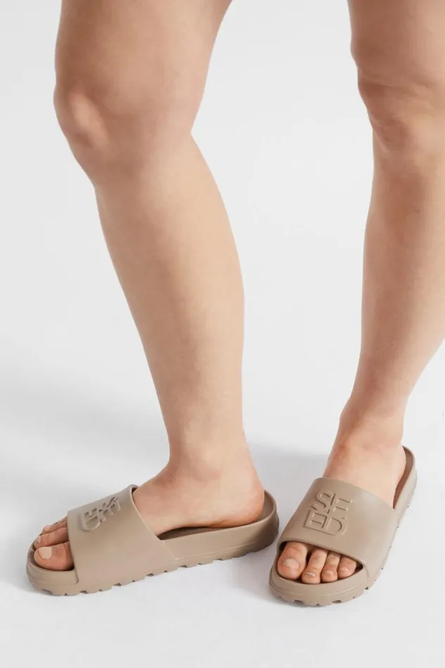 Flats Woman Seed Heritage Quad Logo Slide Cookie
