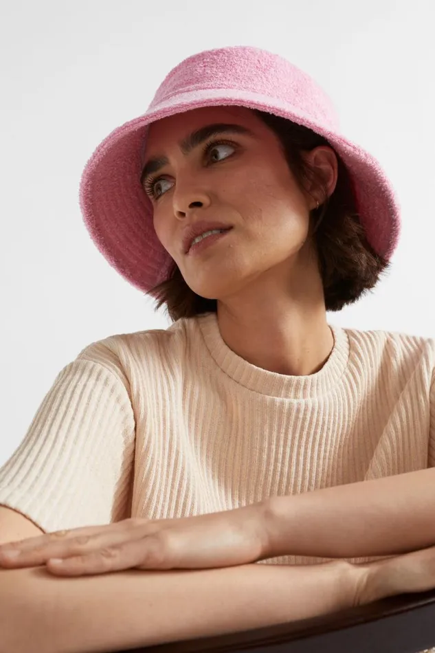 Hats and Gloves Woman Seed Heritage Seed Logo Bucket Hat Candy Pink