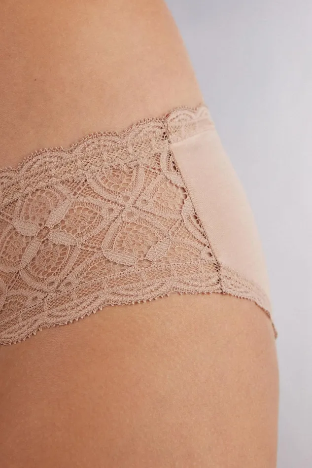 Intimissimi Bikini Panties Women Lace And Cotton High Rise Panties Natural 044 8211 Honey Soft Beige