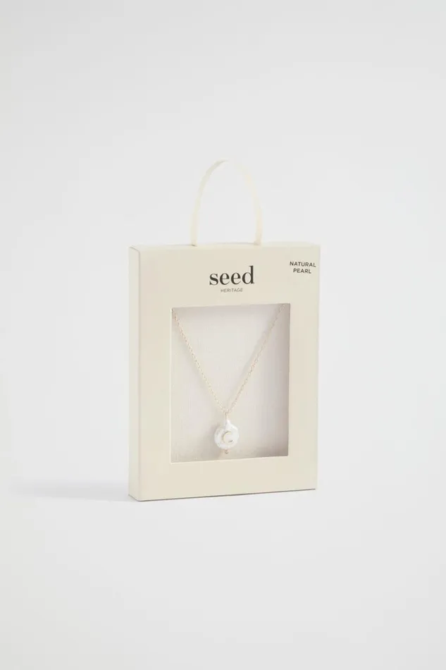 Jewellery Woman Seed Heritage Pearl Alphabet Necklace C