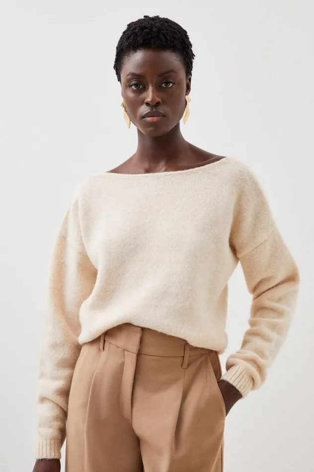 Knitwear Women Karen Millen Wool Blend Cable V Back Knit Jumper Ivory