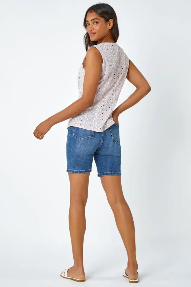 Light Pink Sleeveless Embroidered Cotton Blouse Women Roman Tops