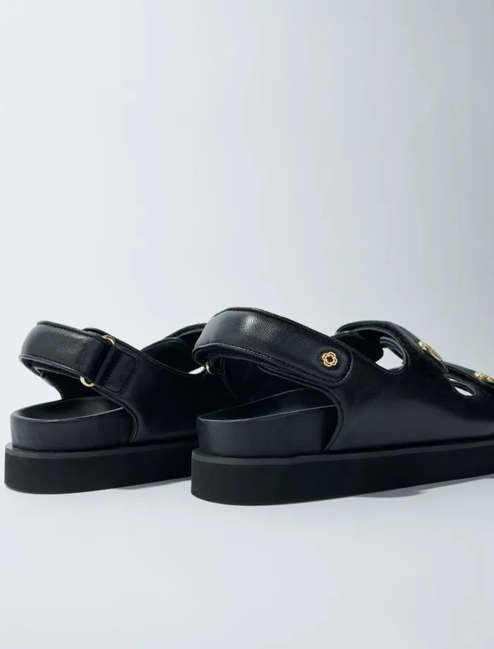 Maje Pumps and Sandals Womens Flat Leather Sandals Black