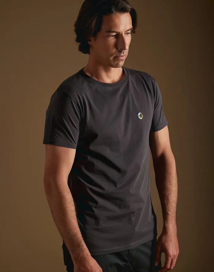 Men039s Tshirt PATCHLEGENDSCAPE Eshop PullIn Tshirts