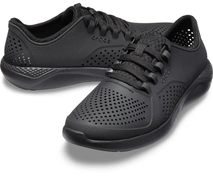 Men LiteRide Pacer Black Black Crocs Sneakers