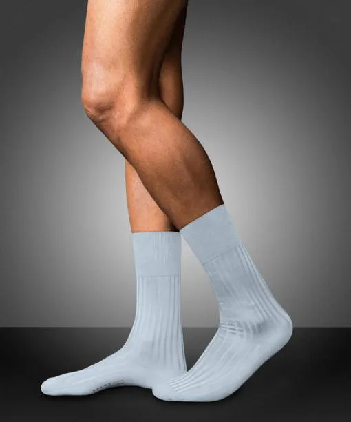 Men No 13 Finest Piuma Cotton Men Socks Light Blue FALKE Socks