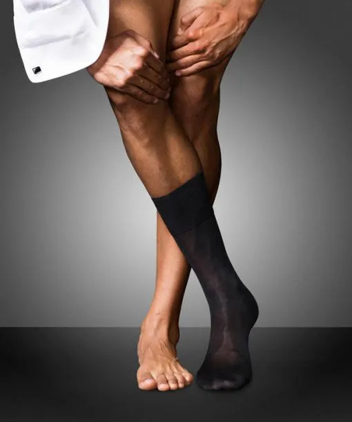 Men No 4 Pure Silk Men Socks Black FALKE Socks