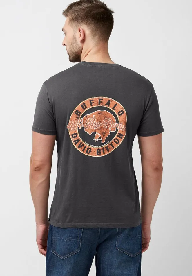 Men Tiseven Cracked Logo TShirt Charcoal Buffalo David Bitton Tops and Tees