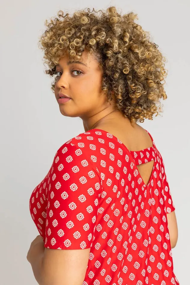 Red Curve Paisley Border Print Top Women Roman Tops