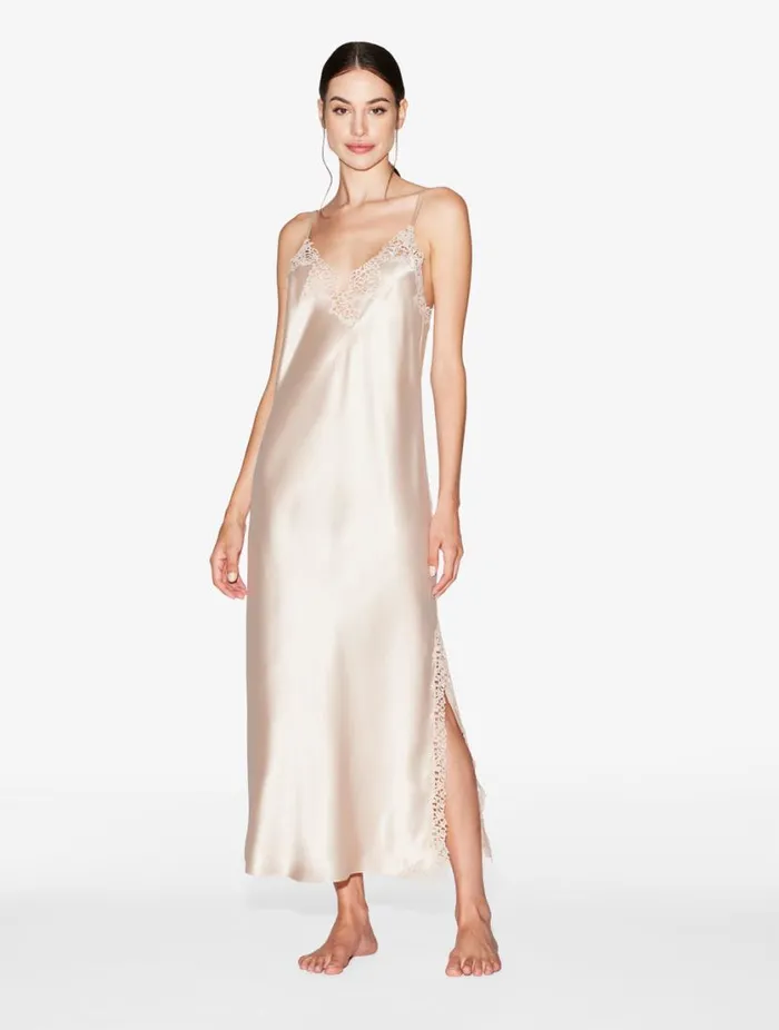 Rose Beige Silk Long Nightgown With Macram Sleepwear La Perla Slips and Dresses