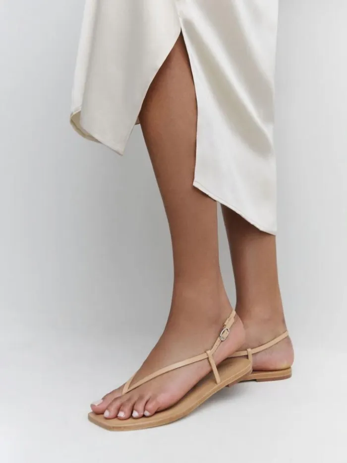 Shoes The Reformation Vincenza Thong Sandal Porcini Leather