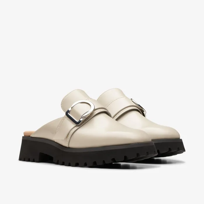 Stayso Free Ivory Leather Women Clarks Clogs and Mules