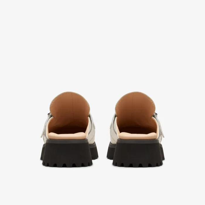 Stayso Free Ivory Leather Women Clarks Clogs and Mules