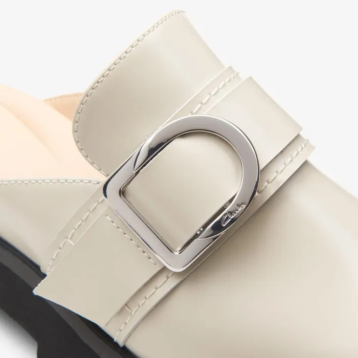 Stayso Free Ivory Leather Women Clarks Clogs and Mules