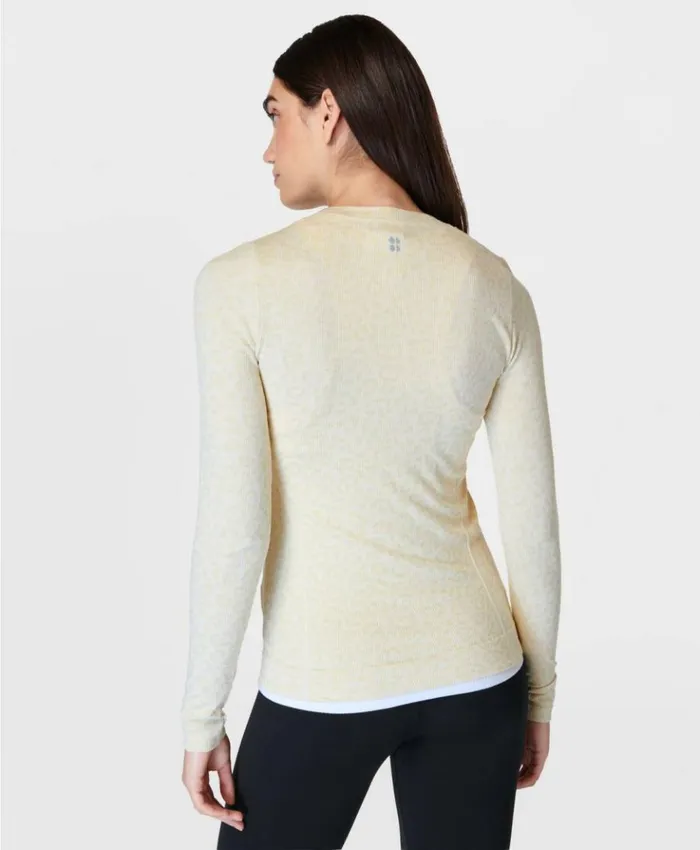 Sweaty Betty Glisten Seamless Long Sleeve Top Beige Leopard Marks Jacquard Clothing Long Sleeve Tops Sweaty Betty Glisten Seamless Long Sleeve Top Beige Leopard Marks Jacquard Clothing Long Sleeve Tops