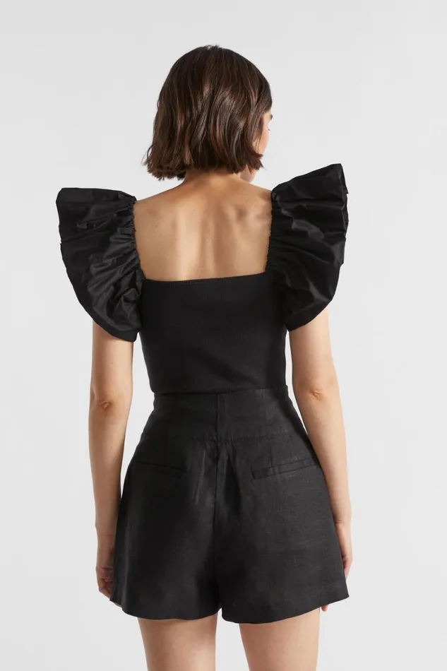 TShirts and Tops Woman Seed Heritage Scoop Neck Ruffle Tee Black