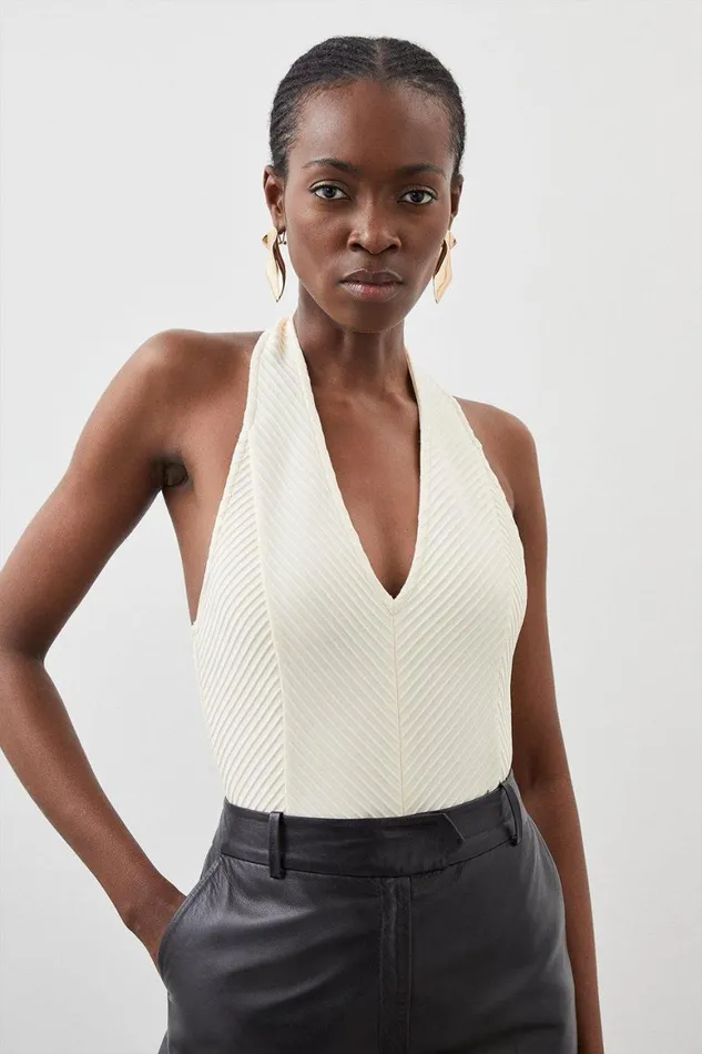 Tops Women Karen Millen Figure Form Bandage Textured Knit Halter Top Coconut