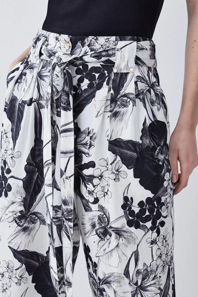 Trousers Women Karen Millen Floral Batik Premium Linen Viscose Woven Trouser Mono
