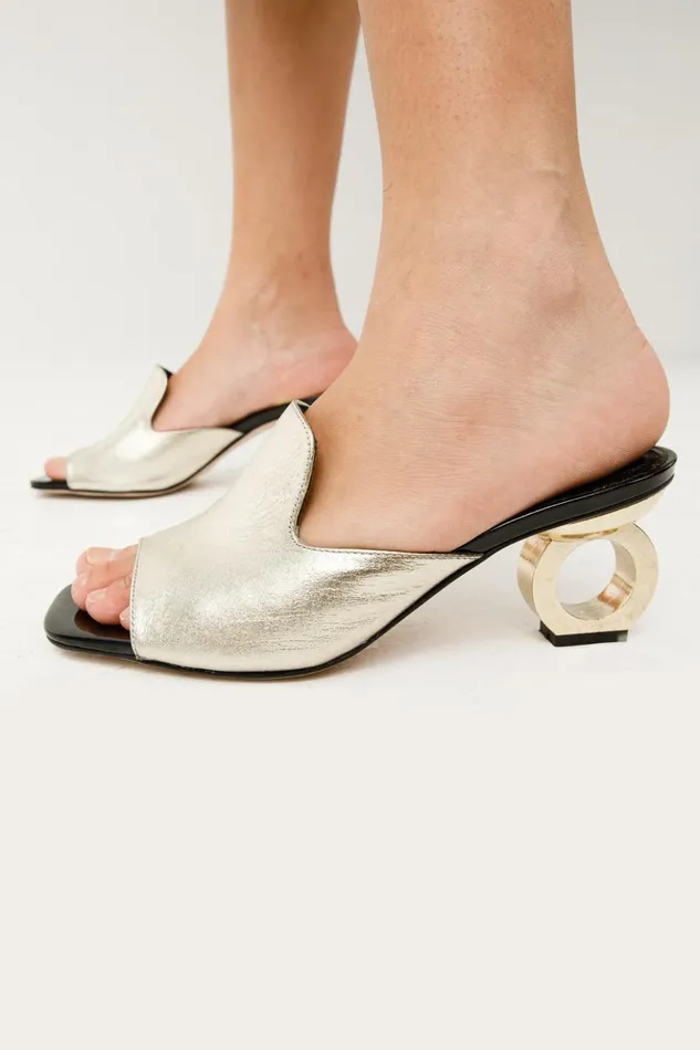 Vinci Leather Sandals The Tory Gold Leather Sandal 8211 Women