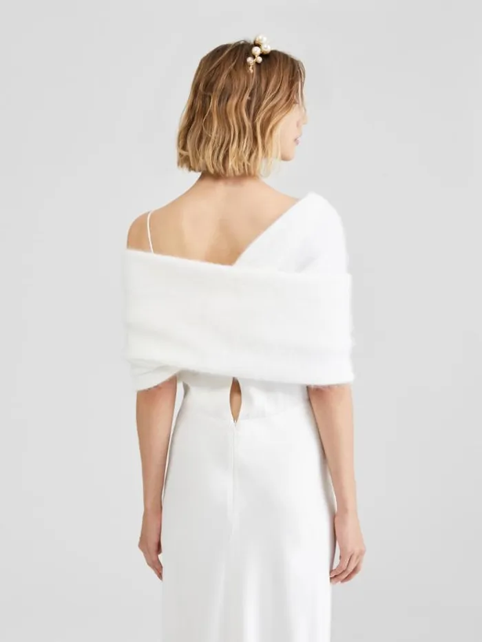 Woman Angora Stole White Maxmara Bridal Accessories Woman Angora Stole White Maxmara Bridal Accessories