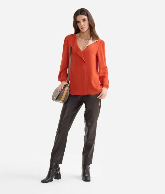 Woman Knitwears Shirts and Tops Alviero Martini Crpe De Chine Blouse With Lapels Brick Red