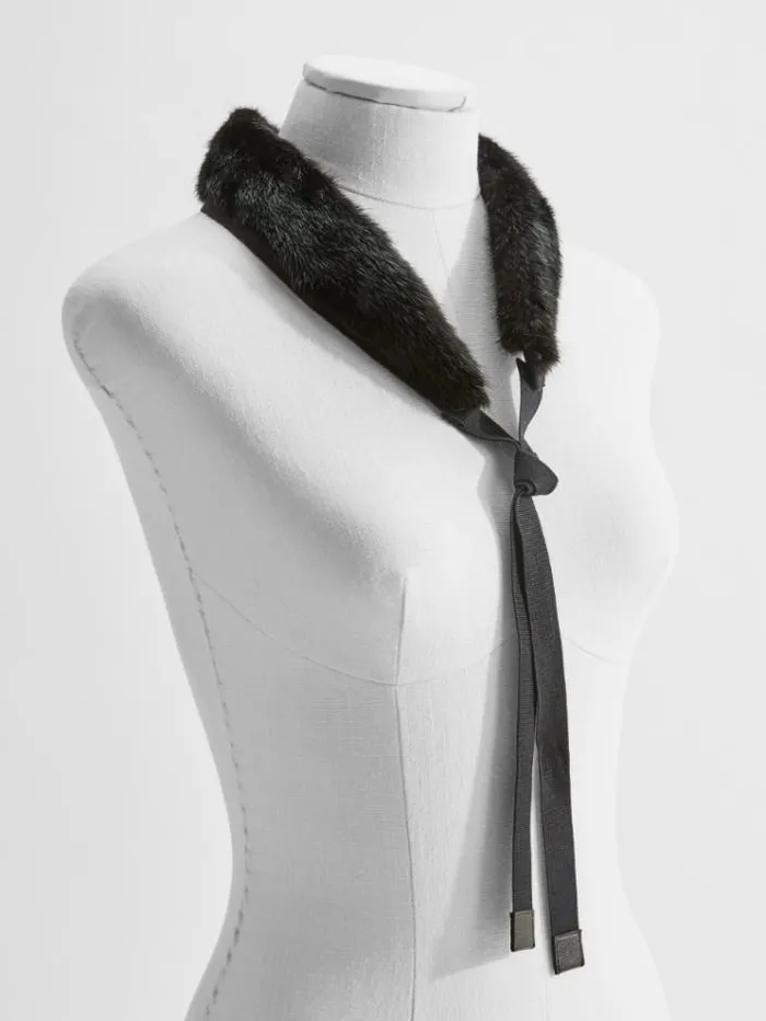Woman Minktrimmed Hood Black Maxmara The Cube Accessories