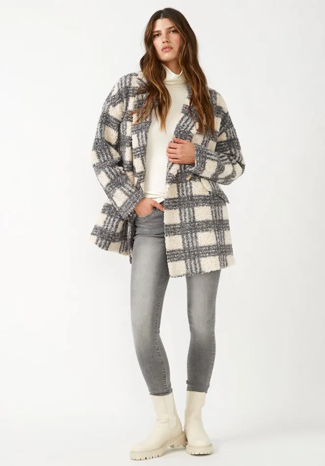Women Aurelie Blue Cream Plaid Women039s Oversized Car Coat Bluecream Plaid Buffalo David Bitton Jackets