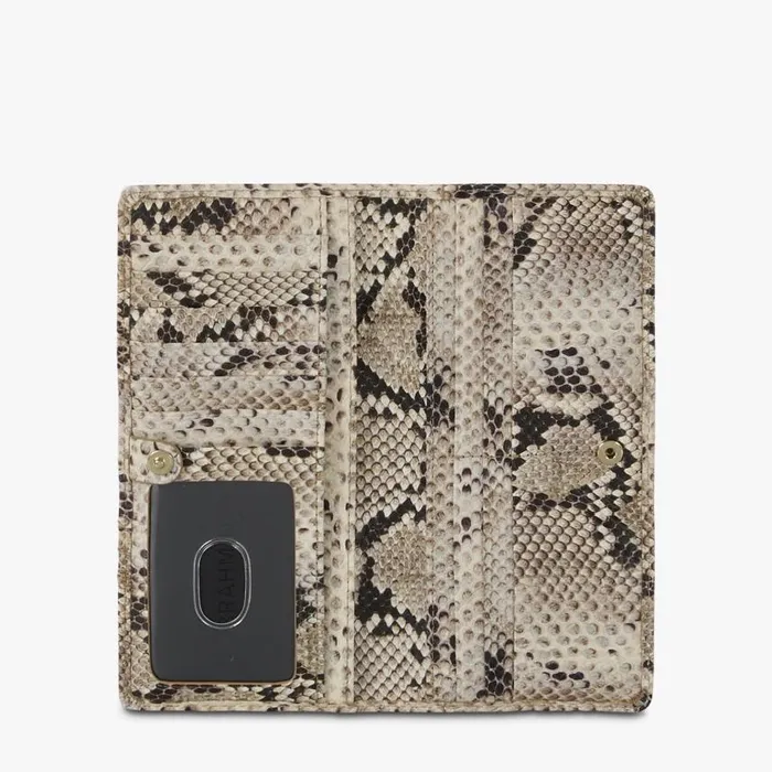 Women Brahmin Wallets and Wristlets Ady Wallet Beige Sandcastle