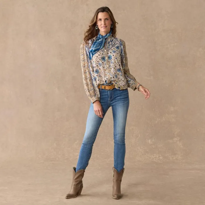 Women Laka Blooms Top Petite Meringue Sundance Catalog Petite Styles Women Laka Blooms Top Petite Meringue Sundance Catalog Petite Styles