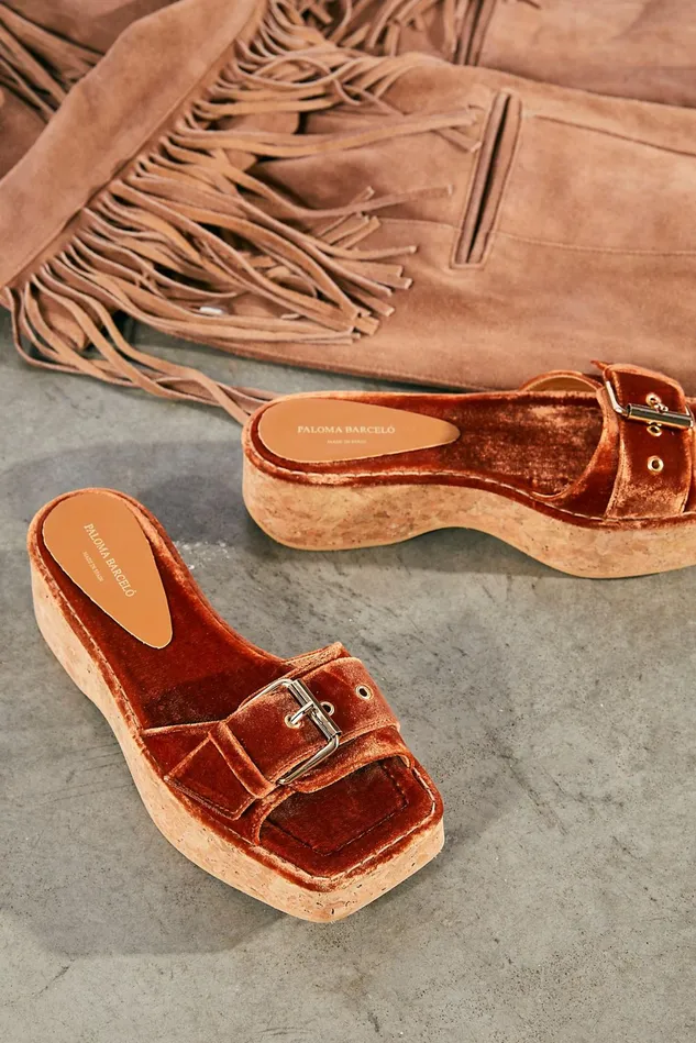 Women Mules Free People Corrine Velvet Clogs Cuero