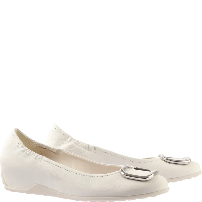 Women Niki Pumps Creme HGL Pumps