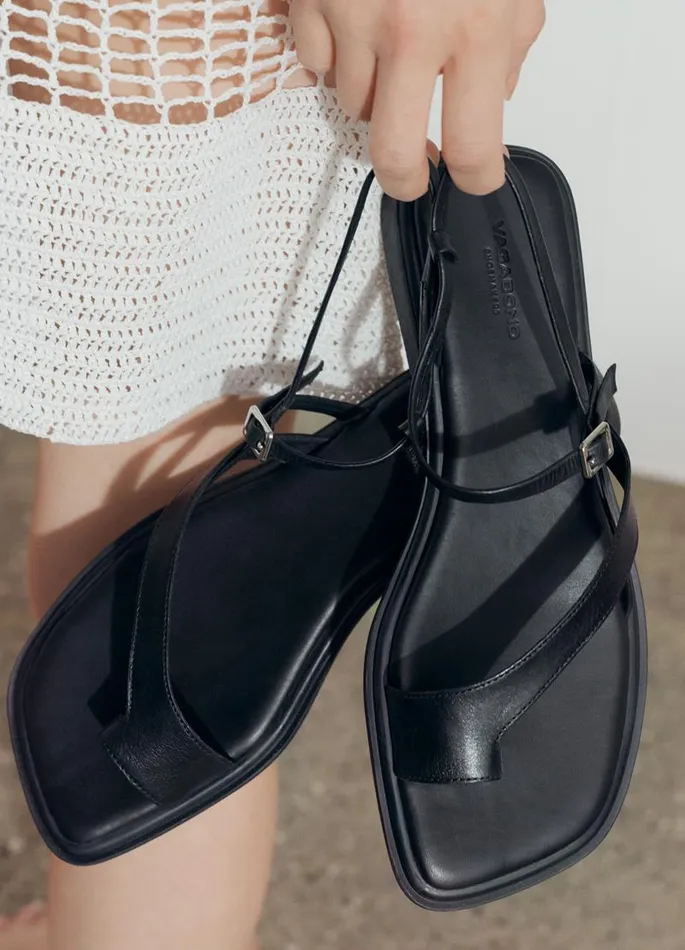 Women Vagabond Sandals IZZY SANDALS Black Leather
